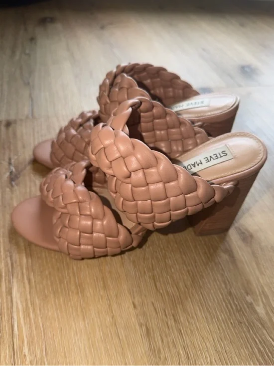 Steve Madden Women's Braided Slide Sandals Size 6.5 - Picture 2 of 5